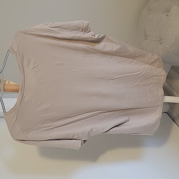 Armani exchange v neck - Picture 3 of 3